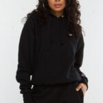 Front View Champion Pullover Hoodie In Black Women Pullover Champion