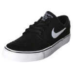 Nike Kids Teens Stefan Janoski Shoe Black White SurfStitch